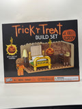 Trick ’r Treat Mr. Kreeg’s Bedroom Snap & Switch 102-piece build set packaging with Sam and light-up pumpkin