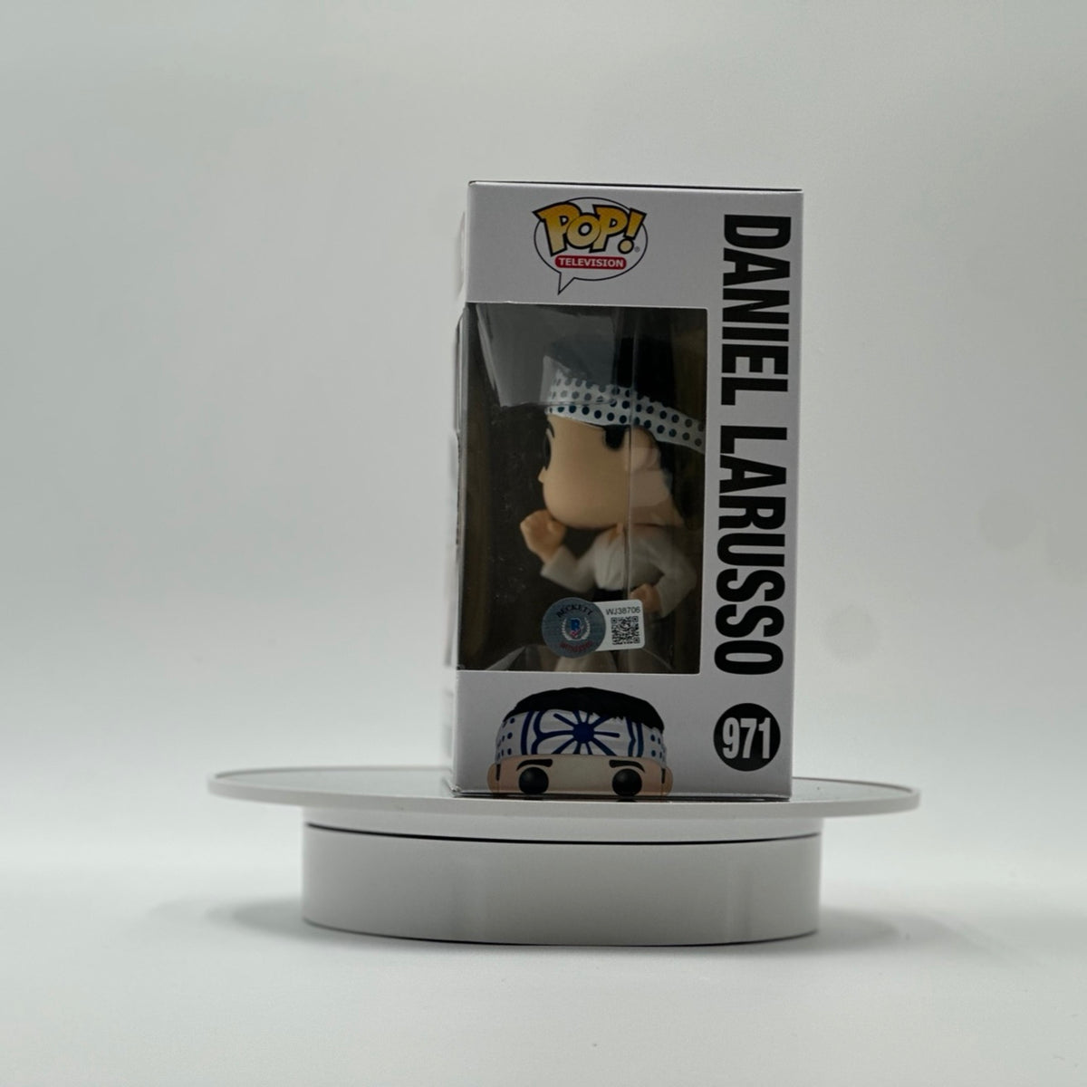 Beckett authentication WJ38706 on Ralph Macchio signed Daniel LaRusso Funko Pop
